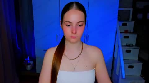 maddy_gate online show from May 23, 3:30 pm