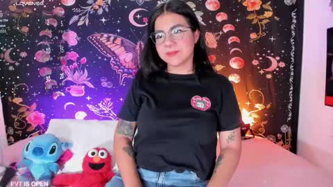 Maddy rose12 online show from November 2, 2:39 pm