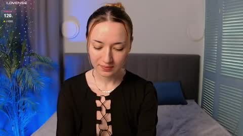 Snapshot of maddygarcia chatting on December 28, 12:57 am maddygarcia online show from December 28, 12:57 am