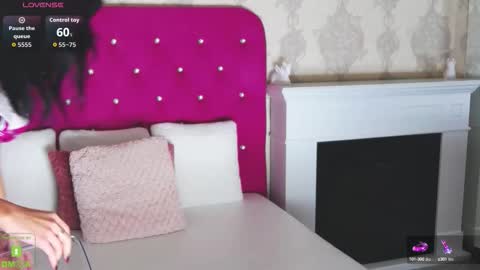 Maddy online show from October 8, 1:06 pm