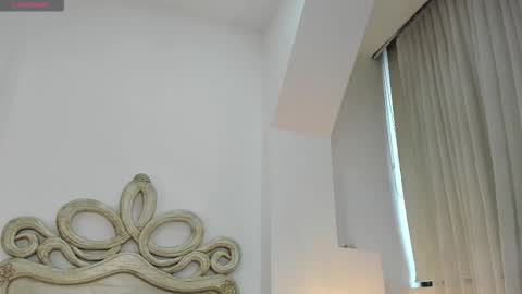 Snapshot of madelain_smith chatting on September 14, 3:46 pm Madelain Smith online show from September 14, 3:46 pm