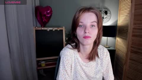 madelaines online show from October 12, 10:19 am