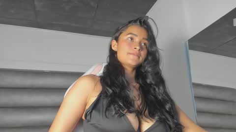 madeline_js online show from October 14, 4:48 am