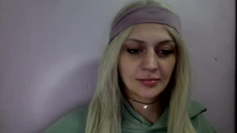 madeline online show from November 5, 10:50 am