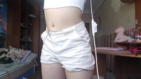 Alice Kaneki online show from February 13, 6:28 am