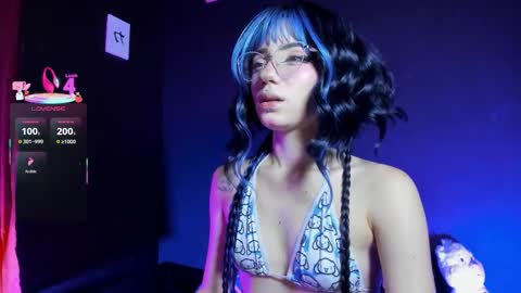 Madison Watson online show from October 3, 10:34 am