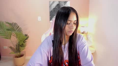 madison montes online show from December 3, 8:04 am