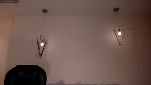 Maddi Collins online show from January 17, 11:52 am