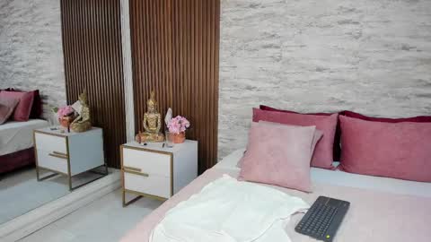madisonhunterr_ online show from February 17, 10:27 pm