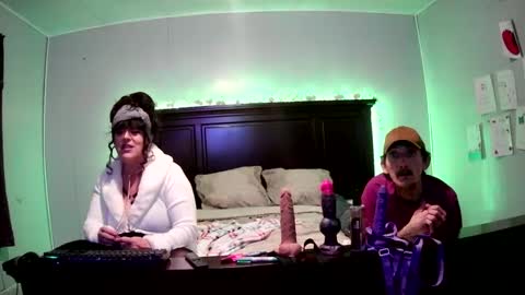 Madison online show from December 17, 12:45 am