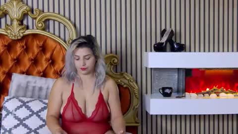 madisonrusso online show from October 20, 6:40 am