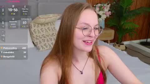 Maddy online show from June 12, 11:31 am