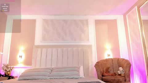    online show from March 9, 12:32 pm