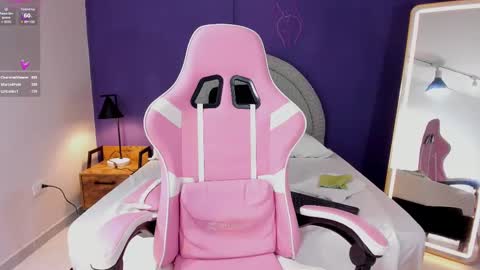 mady_collins online show from February 23, 5:18 pm
