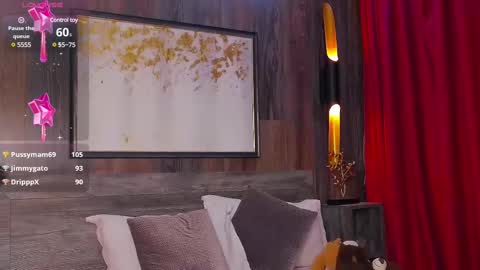 MadyLuxx online show from February 22, 11:46 pm