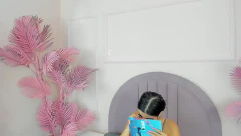 madyscarlett online show from October 25, 12:04 pm