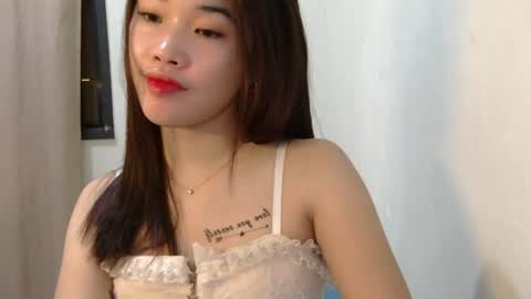 mae_luna online show from July 26, 10:40 pm