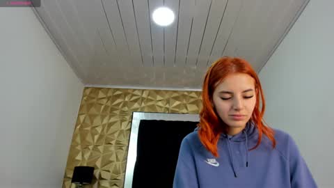 MAEE ANGELS online show from March 11, 4:29 pm