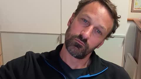 maenu_69 online show from October 12, 9:38 pm