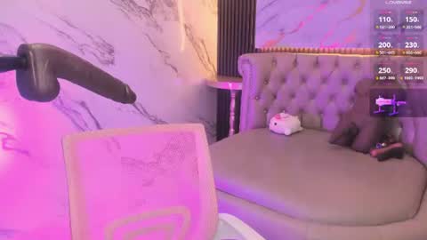 Mae online show from July 19, 4:26 am
