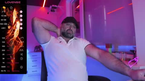 Magabear online show from April 22, 10:22 am