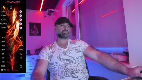 Magabear online show from June 2, 8:00 pm