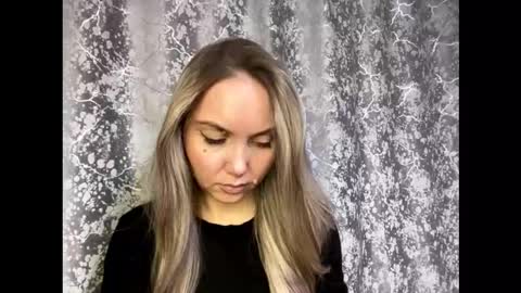 Marie online show from February 27, 1:04 pm