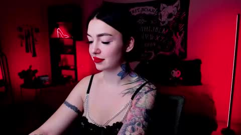 Magic Allie online show from February 21, 8:01 pm