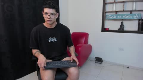 Damian Rivers online show from December 7, 12:46 am