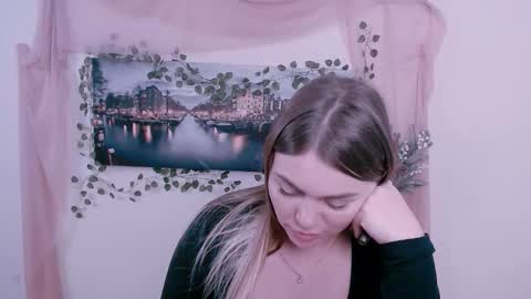 magic_katarina_ online show from November 26, 11:07 am