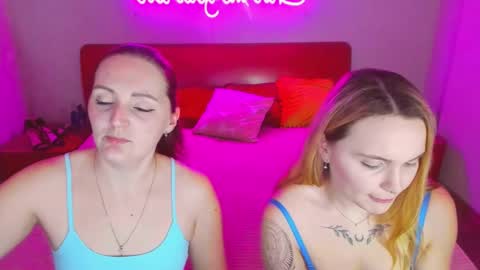Snapshot of magiceyess chatting on February 28, 12:20 pm Lili and Bella online show from February 28, 12:20 pm