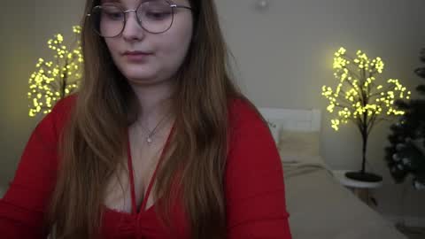 Emily online show from January 9, 2:07 pm