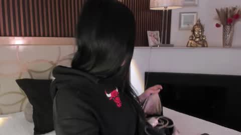 magieethomson online show from February 23, 12:07 pm