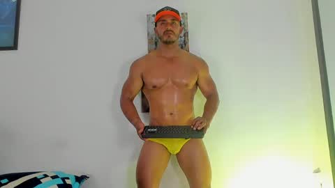 Magnusclark online show from April 18, 7:58 pm