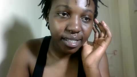 magyc_peach online show from March 31, 12:00 am