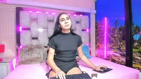 mahiara hot online show from July 26, 3:31 pm