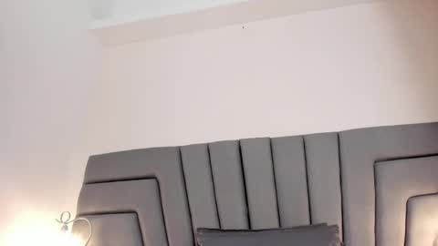 maia_520 online show from March 13, 6:55 pm