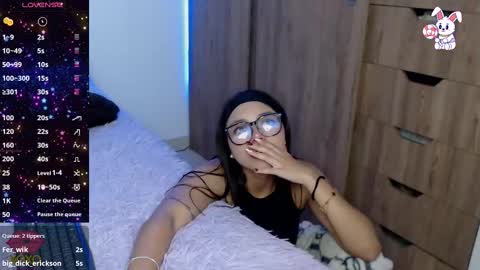 Snapshot of maiaa_evans chatting on February 25, 3:52 am t online show from February 25, 3:52 am