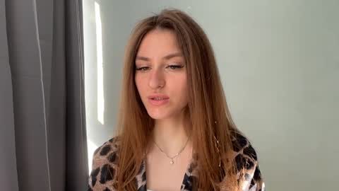 M I A online show from April 8, 9:56 am