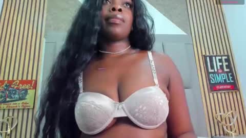 maiacharris online show from February 13, 9:50 pm