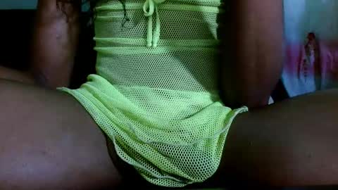 Bella Maidi online show from February 7, 3:30 pm