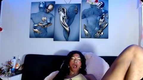 Bella Maidi online show from February 5, 3:31 pm