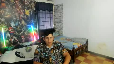 Snapshot of maiker_lozano_ chatting on October 24, 7:14 pm maiker lozano online show from October 24, 7:14 pm