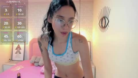  M A I L Y  online show from February 17, 3:55 pm