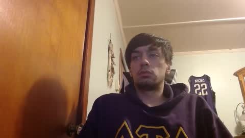 Snapshot of mainecollegeboy chatting on February 19, 6:22 am mainecollegeboy online show from February 19, 6:22 am