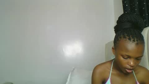 maira luv1 online show from February 21, 9:01 am