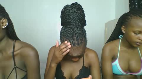 maira luv1 online show from February 25, 8:51 am