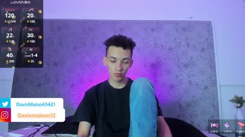 Maison Davis online show from February 26, 1:36 am