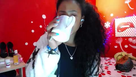 Maite online show from October 10, 11:49 am