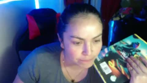 Snapshot of maitte_22 chatting on January 22, 5:48 am Hello friends Im on another account    online show from January 22, 5:48 am